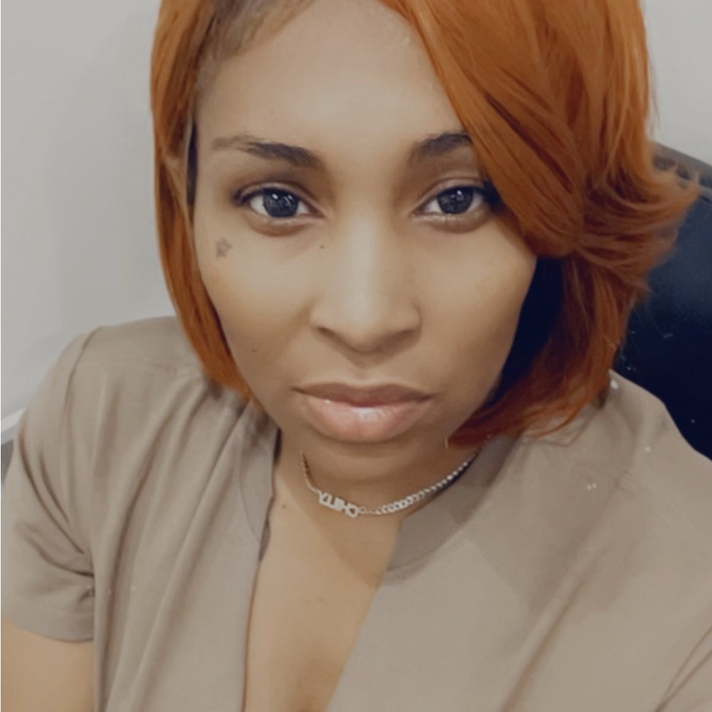 Meet your Posher, Bayonah